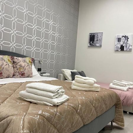 Casa Vacanza Carme Napoli Eksteriør bilde